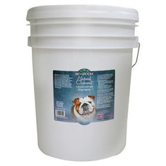 Bio Groom Natural Oatmeal Soothing Anti-Itch Shampoo 5 Gallons by Bio Groom