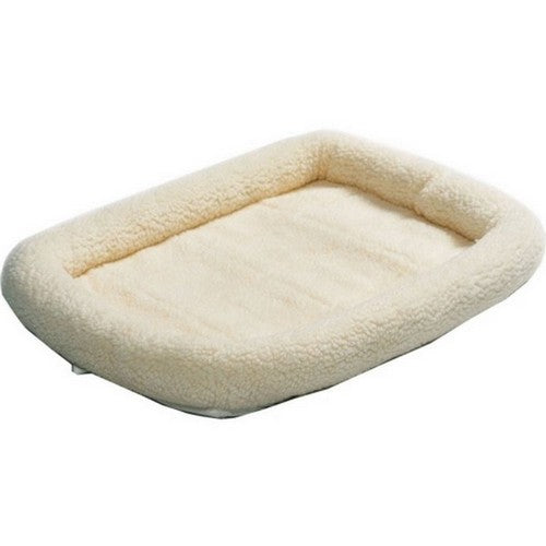 Midwest Homes, Quiet Time Sheepskin Bed, 30 X 21 Inches, White