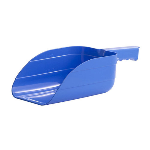 Plastic Feed Scoop Berry-Blue 1 Count by Miller Little Giant peta2z